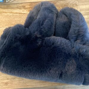 Navy Faux Fur Bag